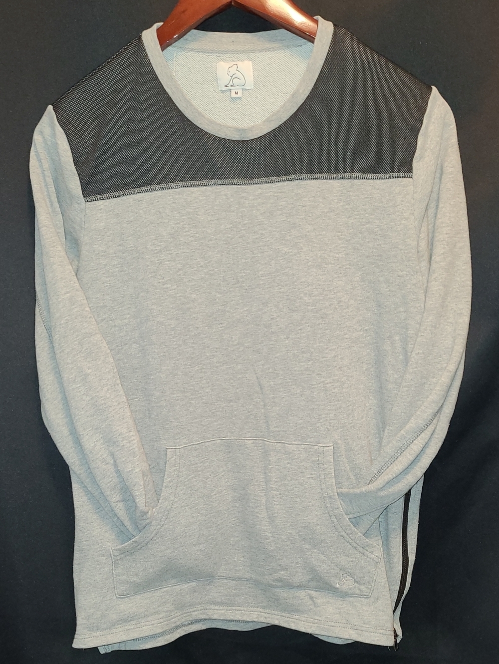 Kuwalla Tee gray sweatshirt is a size Medium and made from a cotton-polyest